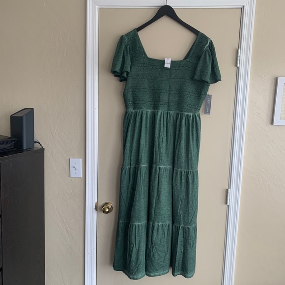 Lane Bryant Smocked Tiered Maxi Dress Sz.18/20 Green Grunge Color Pockets  New - Picture 1 of 15